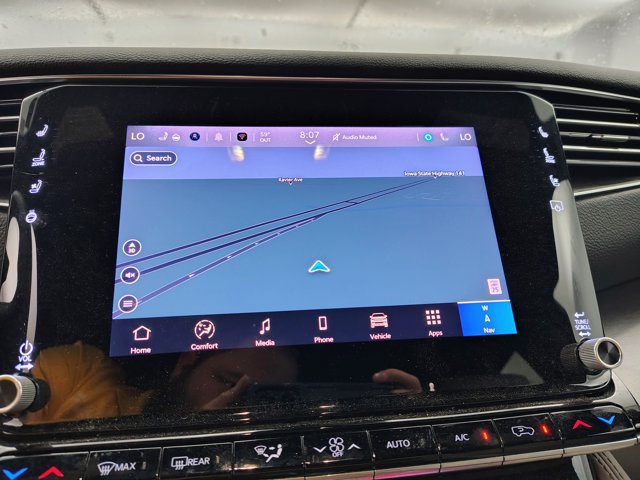 Used 2025 Jeep Wagoneer L Series III AWD/4WD image 3