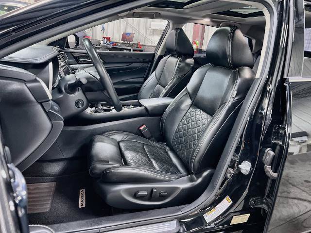 Used 2022 Nissan Maxima Platinum w/ Sport Mat Group FWD image 12
