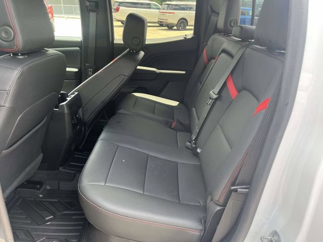 Used 2023 Chevrolet Colorado Z71 w/ Z71 Convenience Package 2 AWD/4WD image 13