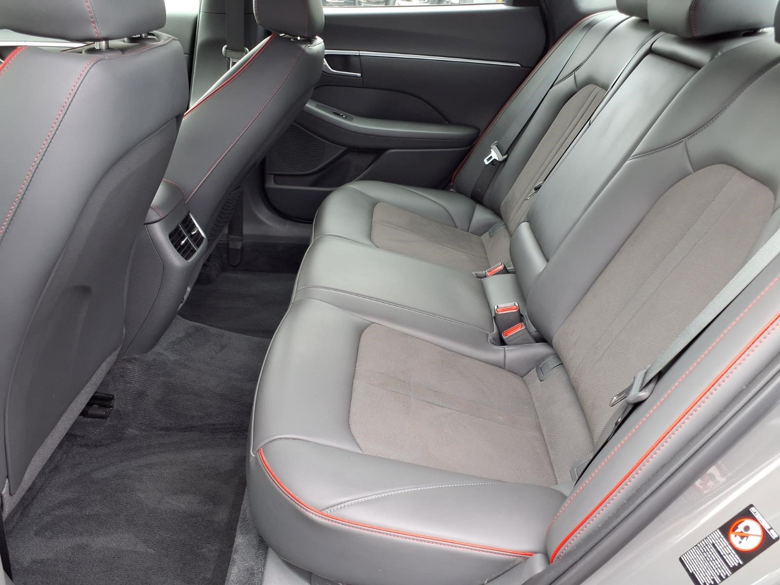 Used 2023 Hyundai Sonata SEL Plus FWD image 11