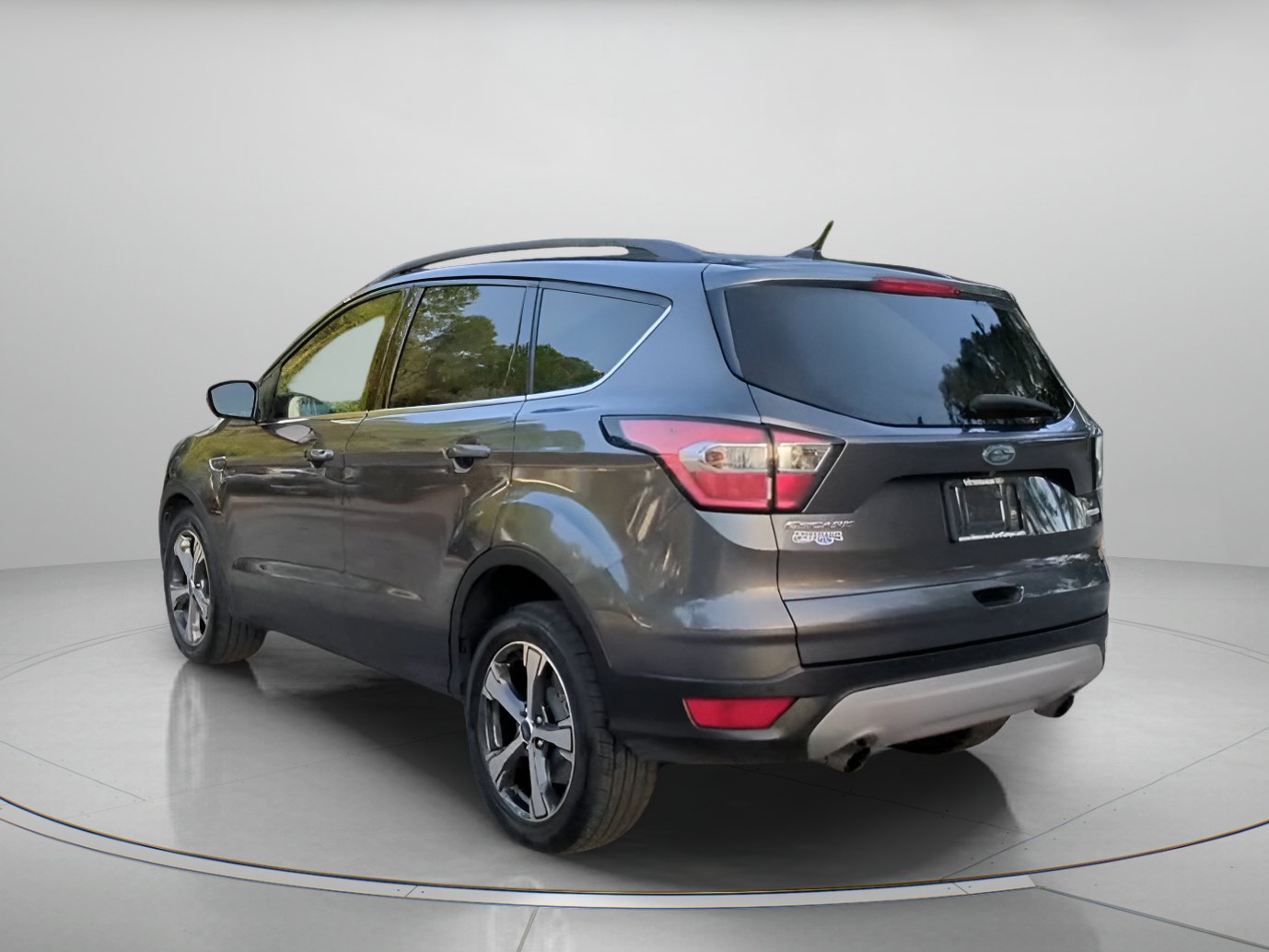 Certified 2017 Ford Escape SE w/ SE Leather Comfort Package FWD image 21