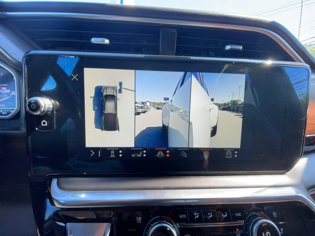 Used 2024 GMC Sierra 3500 Denali Ultimate AWD/4WD image 25