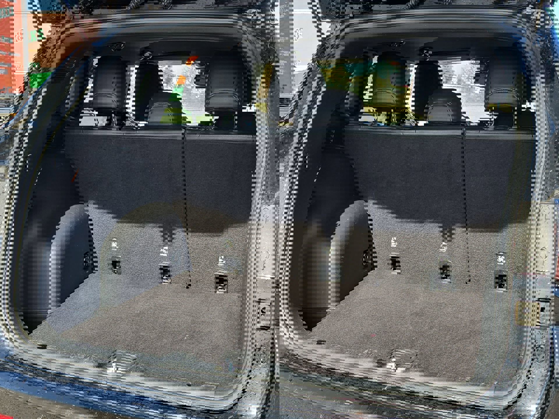 Used 2024 Jeep Compass Trailhawk image 20