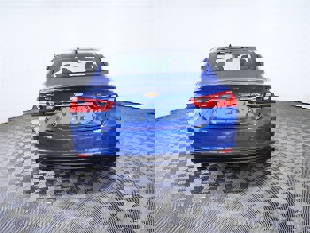 Used 2023 Chevrolet Malibu LS image 3