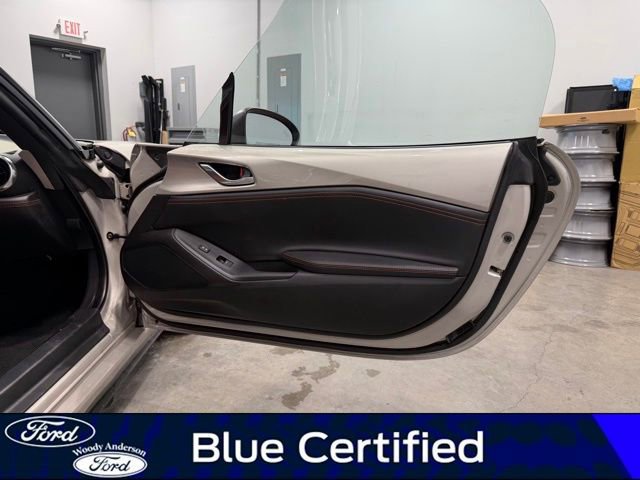 Used 2023 MAZDA MX-5 Miata Grand Touring w/ Weather Package image 23