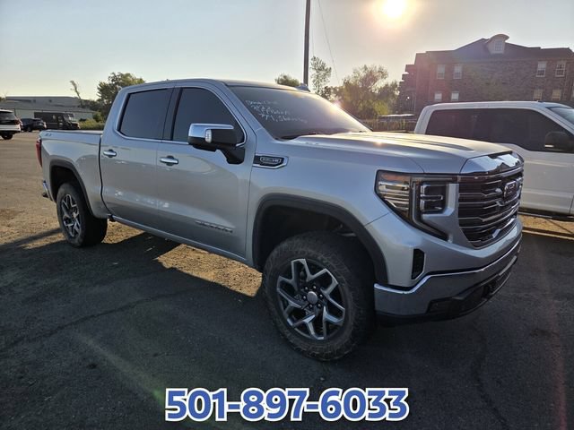 Used 2022 GMC Sierra 1500 SLT w/ SLT Premium Package AWD/4WD image 2
