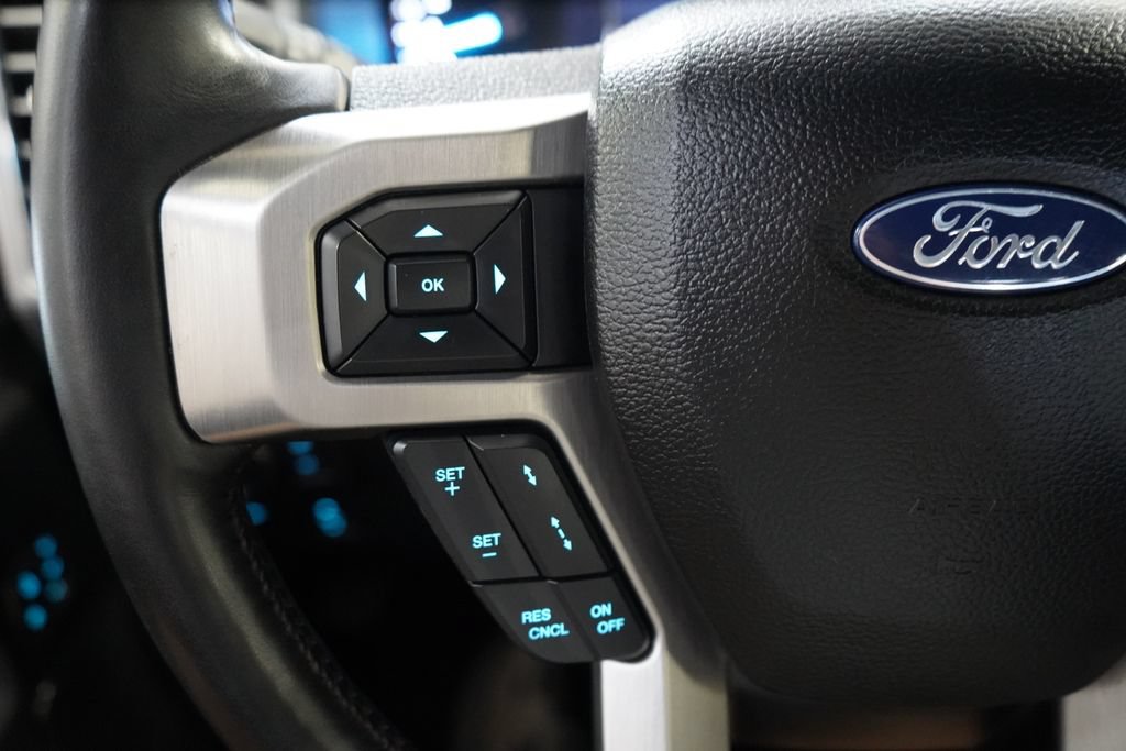 Certified 2021 Ford F250 Platinum w/ FX4 Off-Road Package AWD/4WD image 36