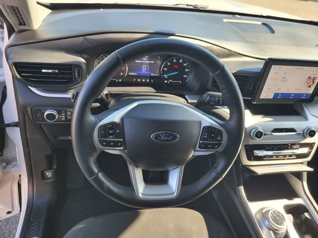 Certified 2022 Ford Explorer XLT image 30