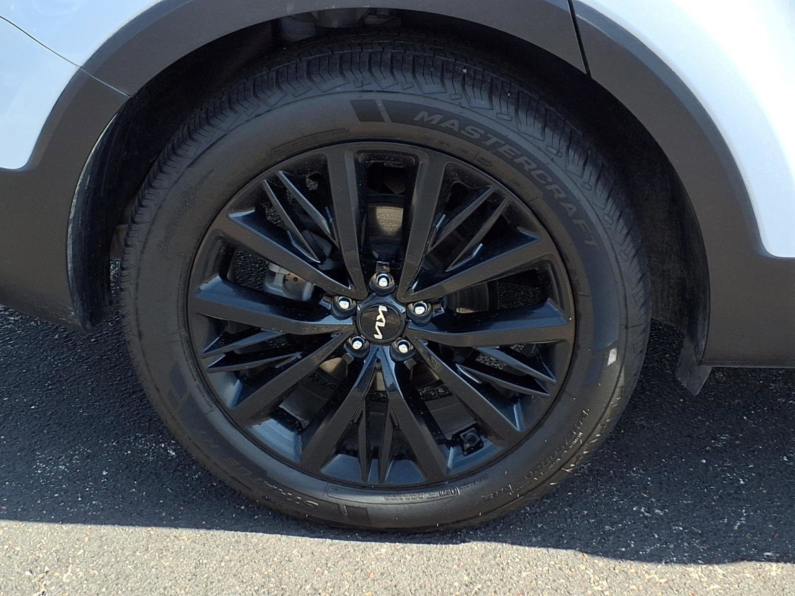 Used 2022 Kia Telluride SX image 24