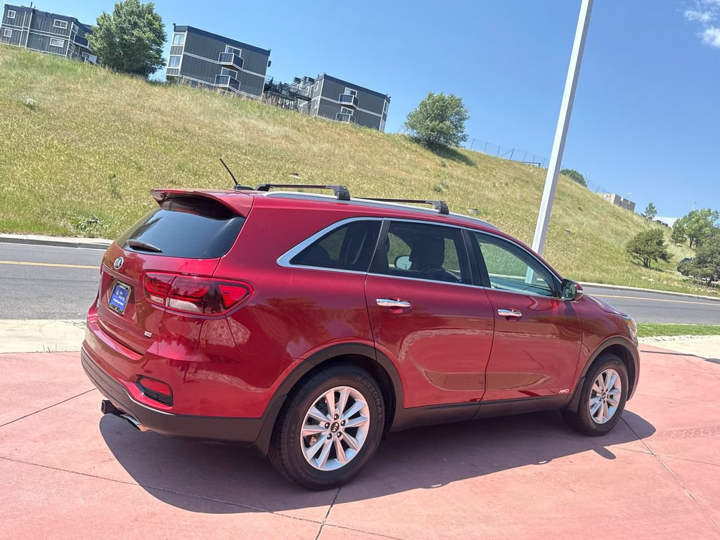 Used 2020 Kia Sorento LX w/ LX I4 Convenience Package AWD/4WD image 9
