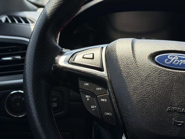 Certified 2023 Ford Edge ST-Line AWD/4WD image 12
