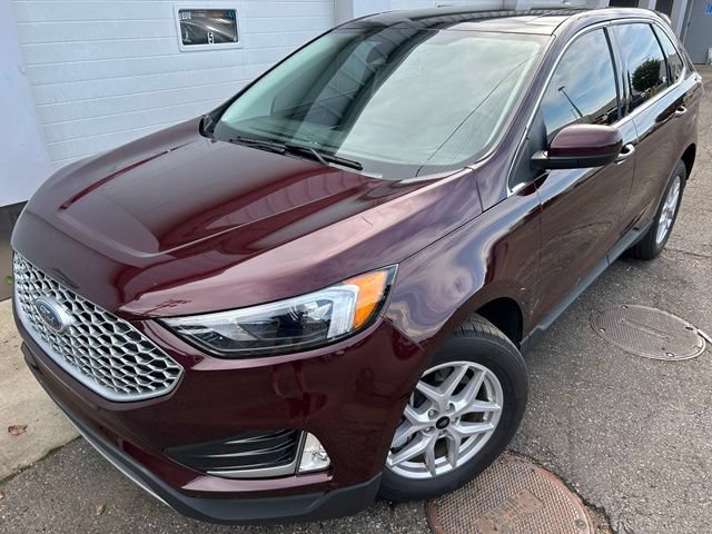 Certified 2024 Ford Edge SEL w/ Convenience Package