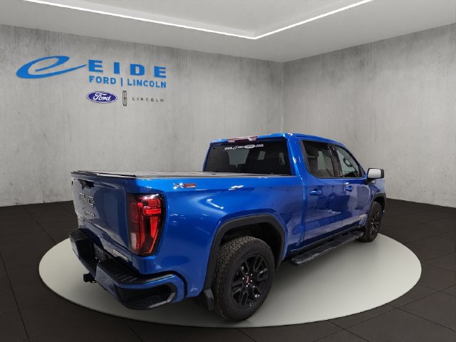 Used 2024 GMC Sierra 1500 Elevation w/ LPO, Elevation Black Package AWD/4WD image 10