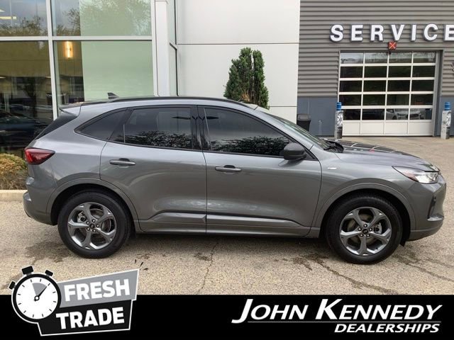 Certified 2023 Ford Escape ST-Line w/ Tech Pack #1 AWD/4WD image 6