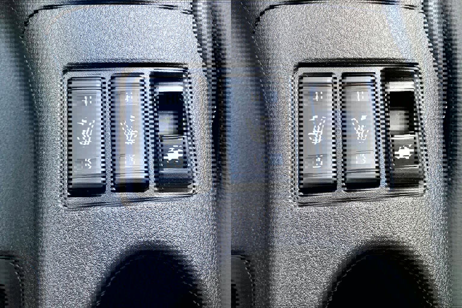 Used 2024 Nissan Z Performance w/ Floor Mat Package RWD image 34