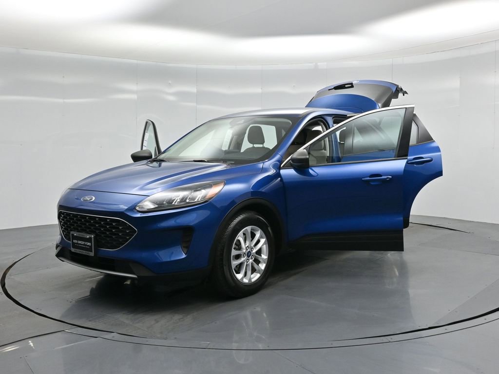 Certified 2022 Ford Escape SE w/ Convenience Package image 18