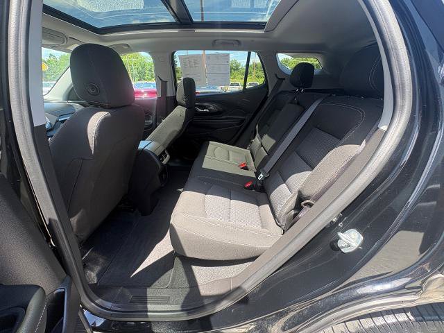 Used 2023 GMC Terrain SLE w/ Driver Convenience Package AWD/4WD image 28