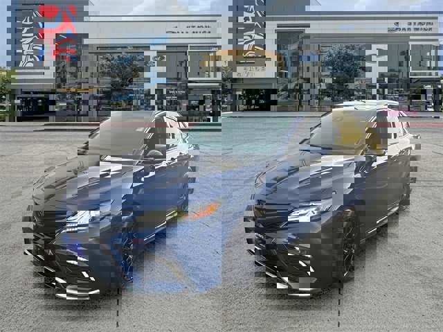 Used 2024 Toyota Camry XSE image 7