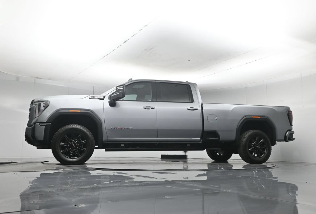 Used 2025 GMC Sierra 3500 AT4 w/ AT4 Premium Plus Package AWD/4WD image 56