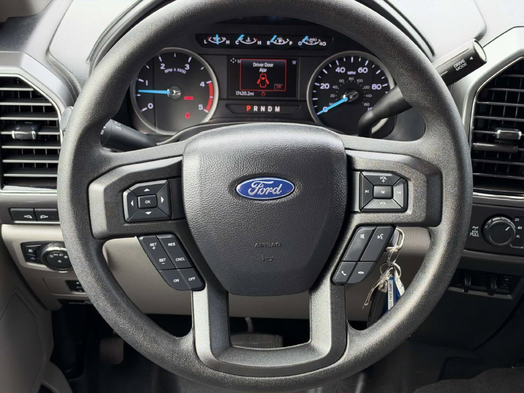 Certified 2021 Ford F250 XLT w/ XLT Premium Package AWD/4WD image 12