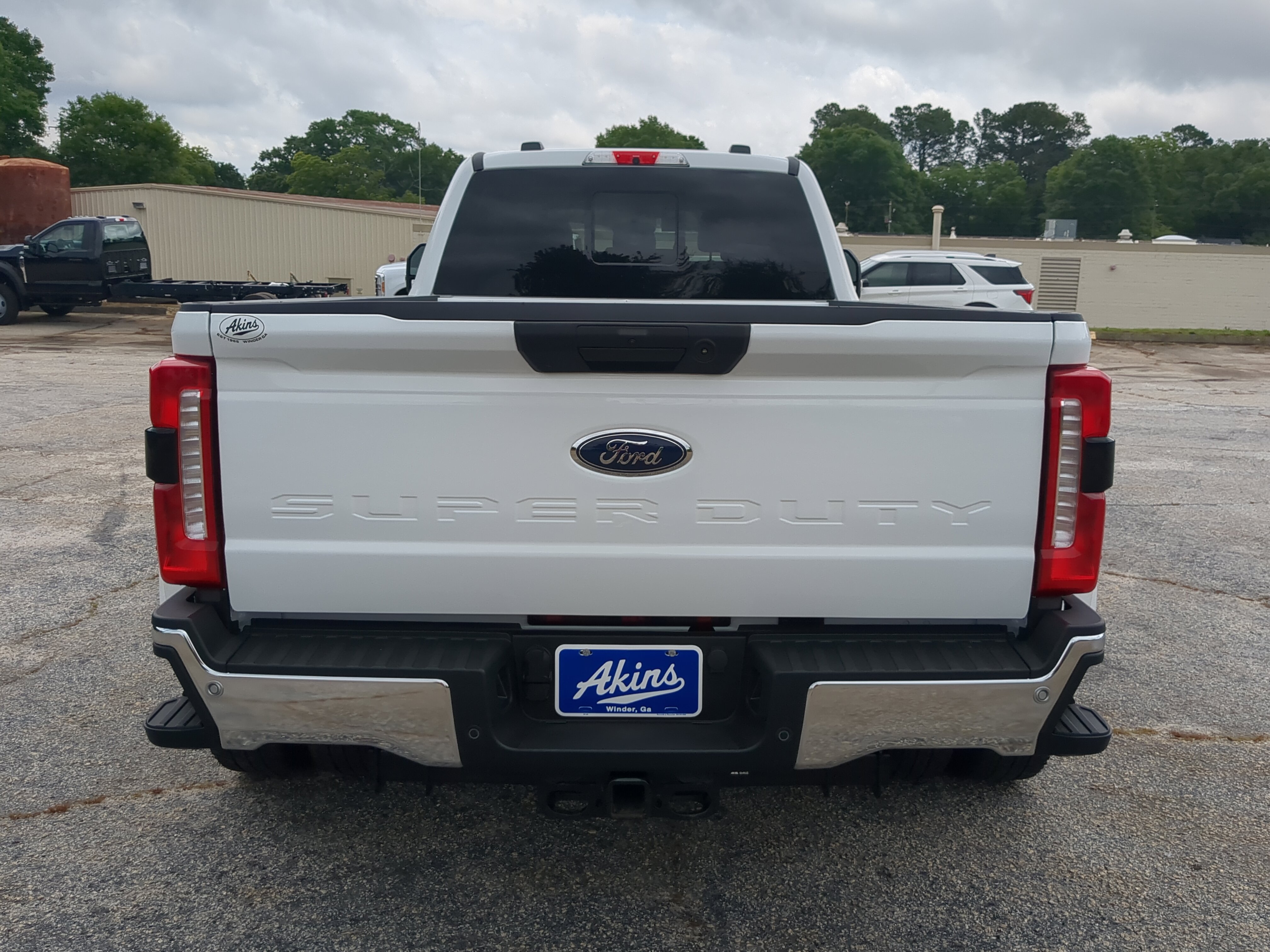Certified 2025 Ford F350 XL w/ 360-Degree Camera Package AWD/4WD image 4