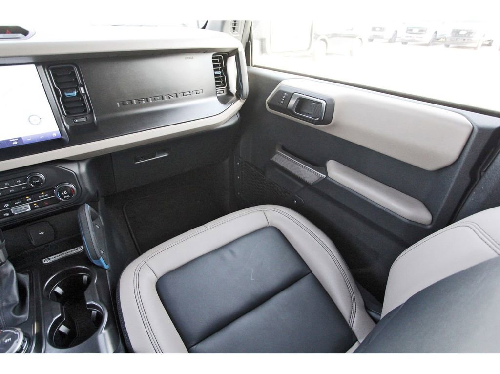 Certified 2023 Ford Bronco Wildtrak AWD/4WD image 13