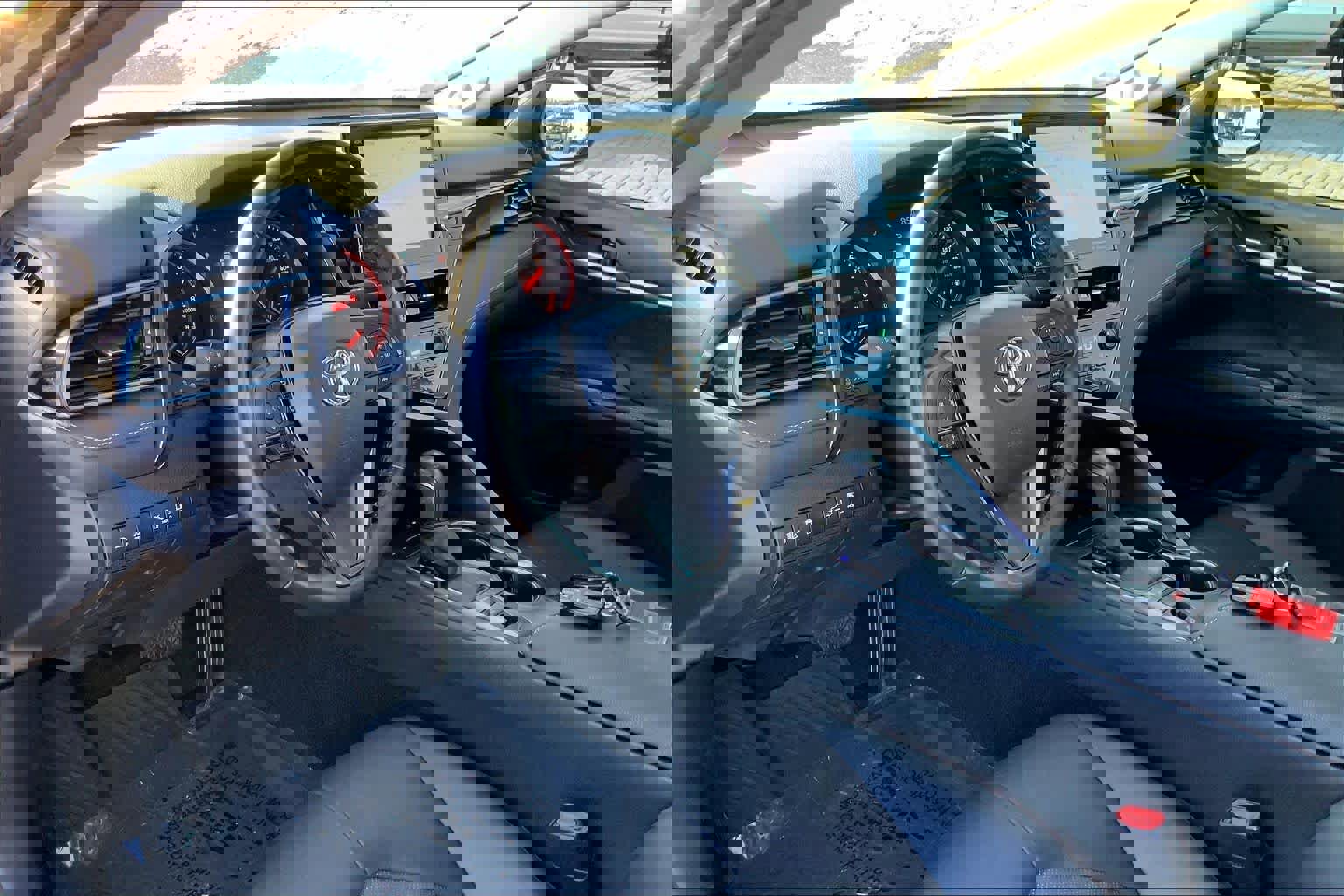 Used 2023 Toyota Camry XSE image 17