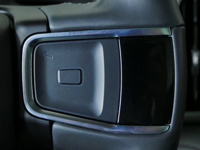 Certified 2025 Ford Expedition Active AWD/4WD image 24