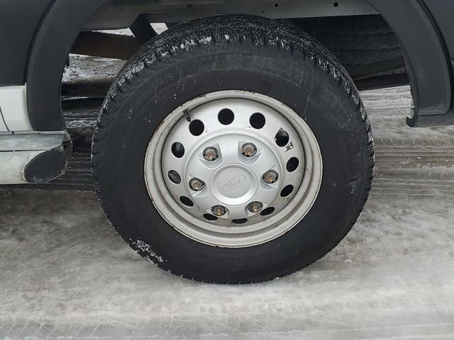 Certified 2023 Ford Transit 250 Low Roof AWD w/ Exterior Upgrade Package image 23