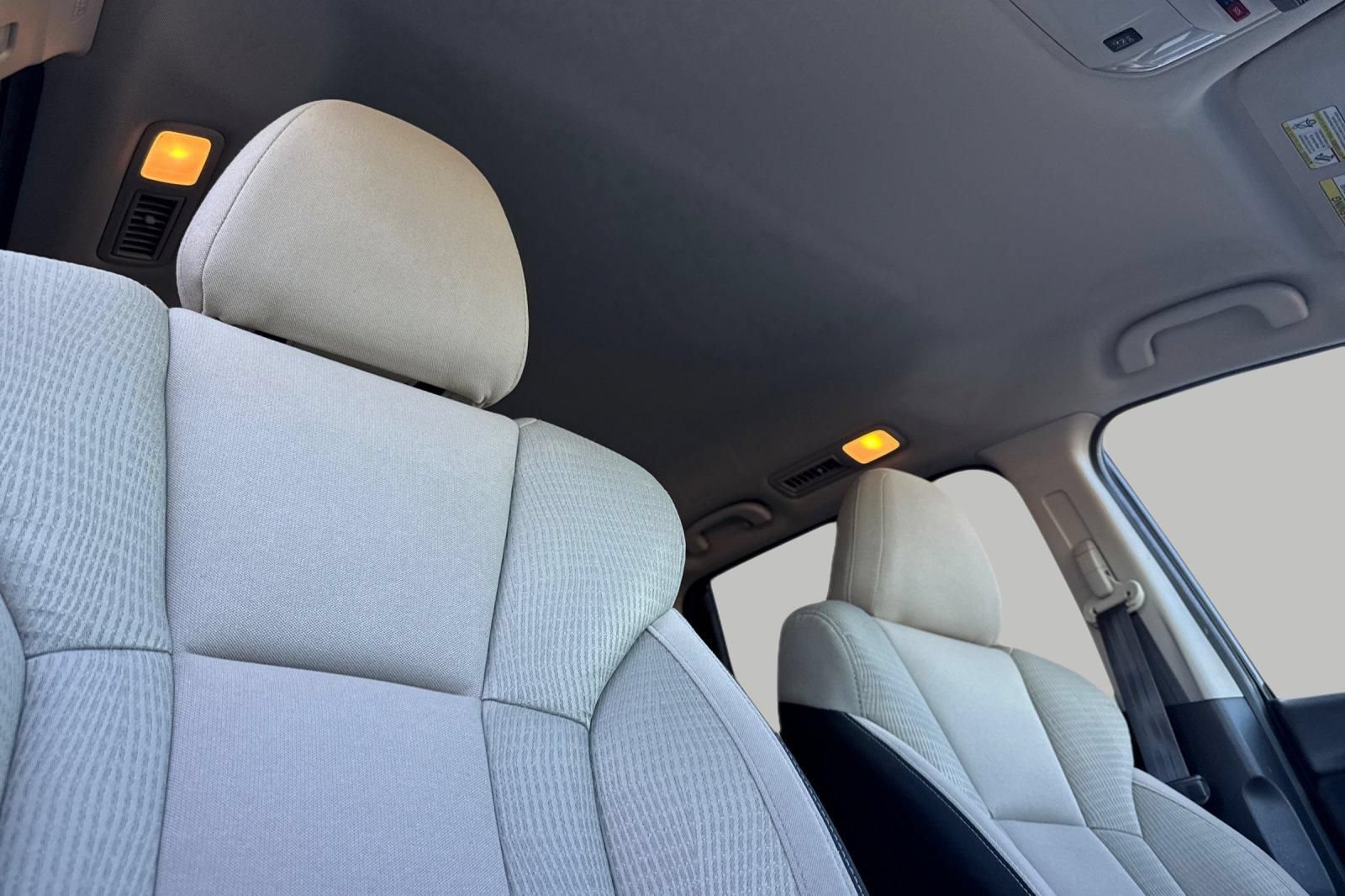 Used 2019 Subaru Ascent Premium w/ Popular Package #3 AWD/4WD image 20
