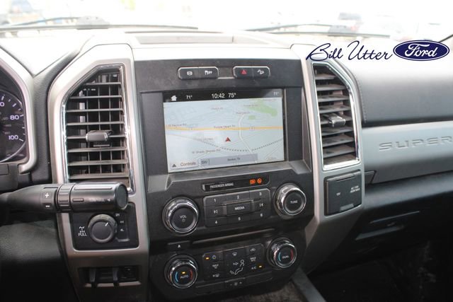 Certified 2018 Ford F250 Lariat w/ FX4 Off-Road Package AWD/4WD image 9