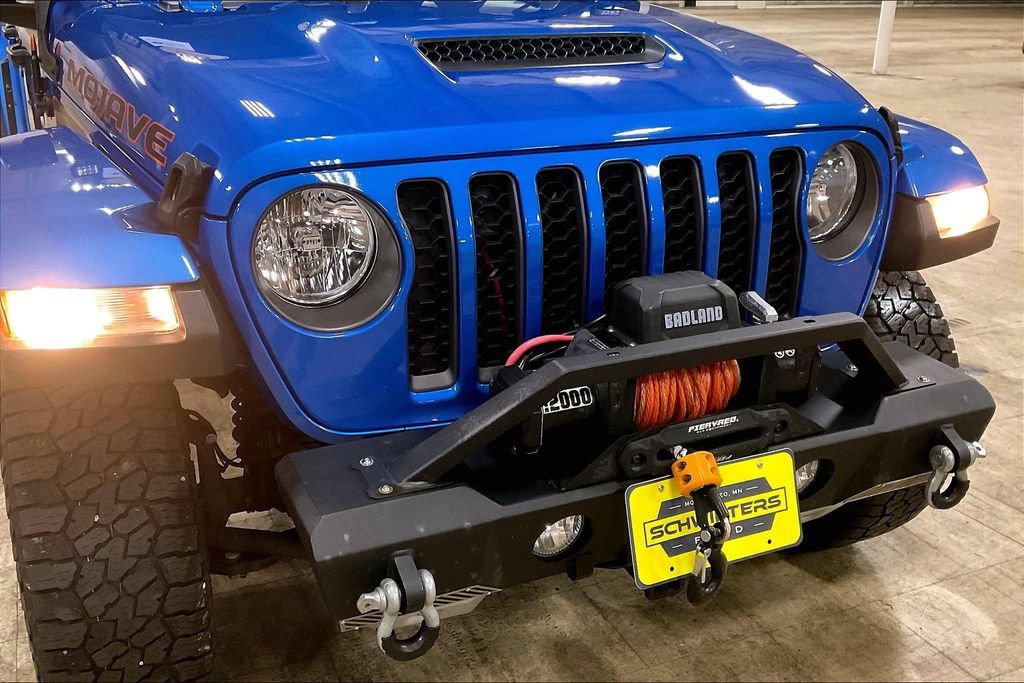 Used 2022 Jeep Gladiator Mojave w/ Cold Weather Group AWD/4WD image 28