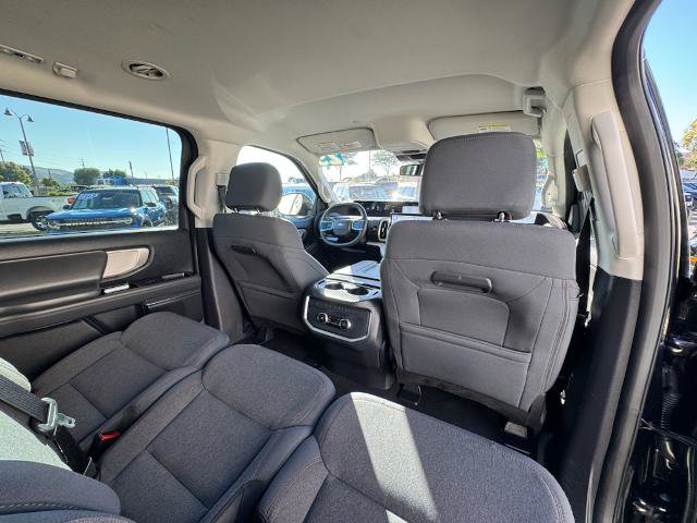 Certified 2025 Ford Expedition Active AWD/4WD image 27