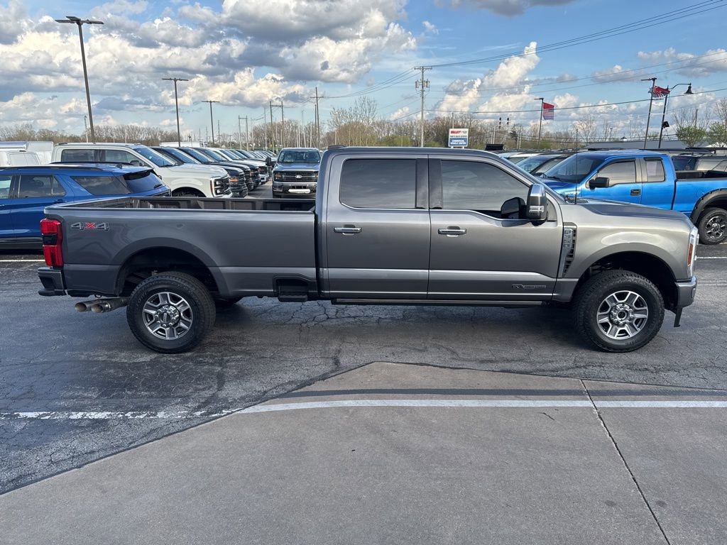 Certified 2024 Ford F350 Platinum AWD/4WD image 9