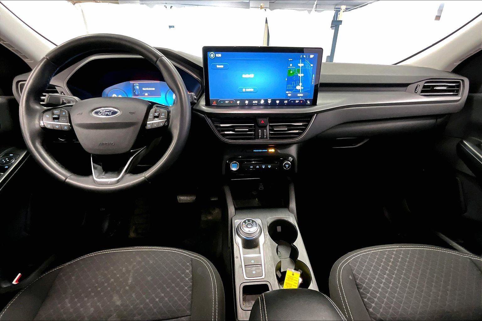 Certified 2024 Ford Escape Active w/ Tech Pack #2 image 14