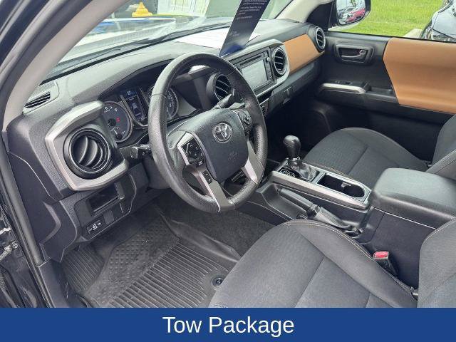 Used 2017 Toyota Tacoma SR5 w/ Tow Package RWD image 9