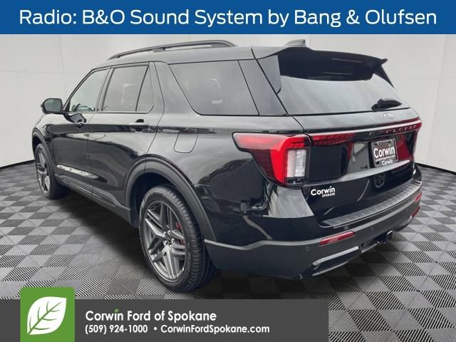 Certified 2025 Ford Explorer ST-Line w/ ST-Line Street Pack image 18