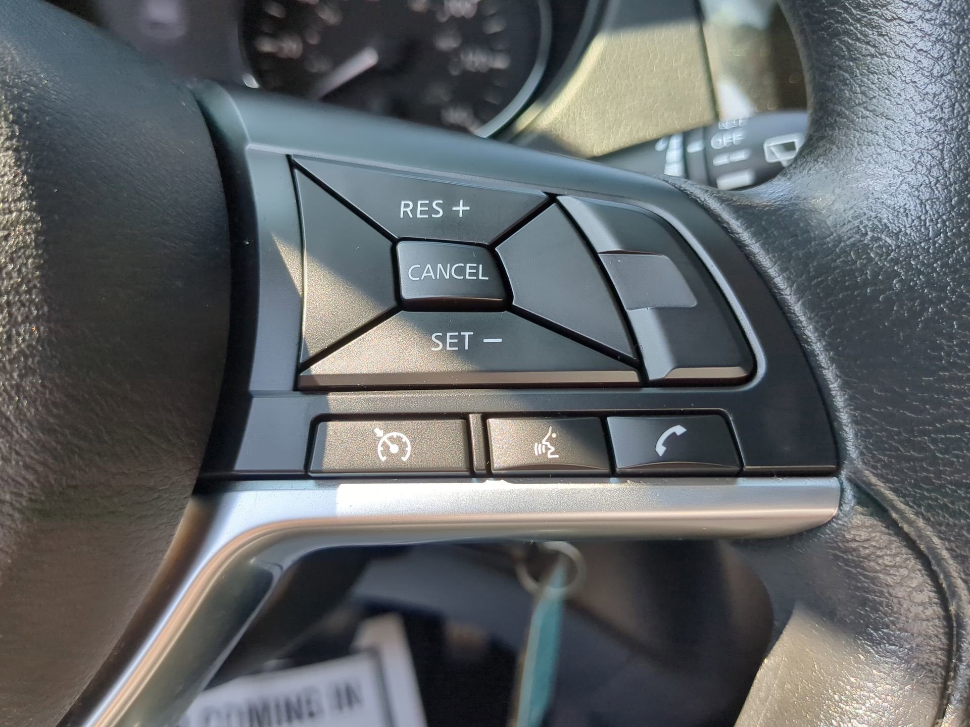 Used 2019 Nissan Rogue Sport S image 55