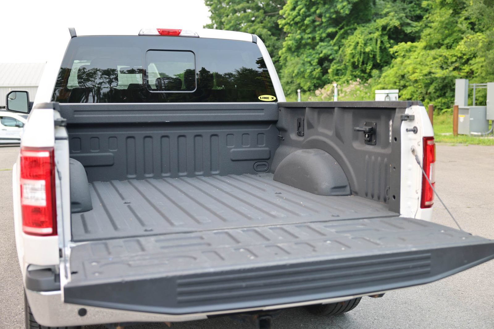 Certified 2019 Ford F150 Lariat w/ Trailer Tow Package AWD/4WD image 14