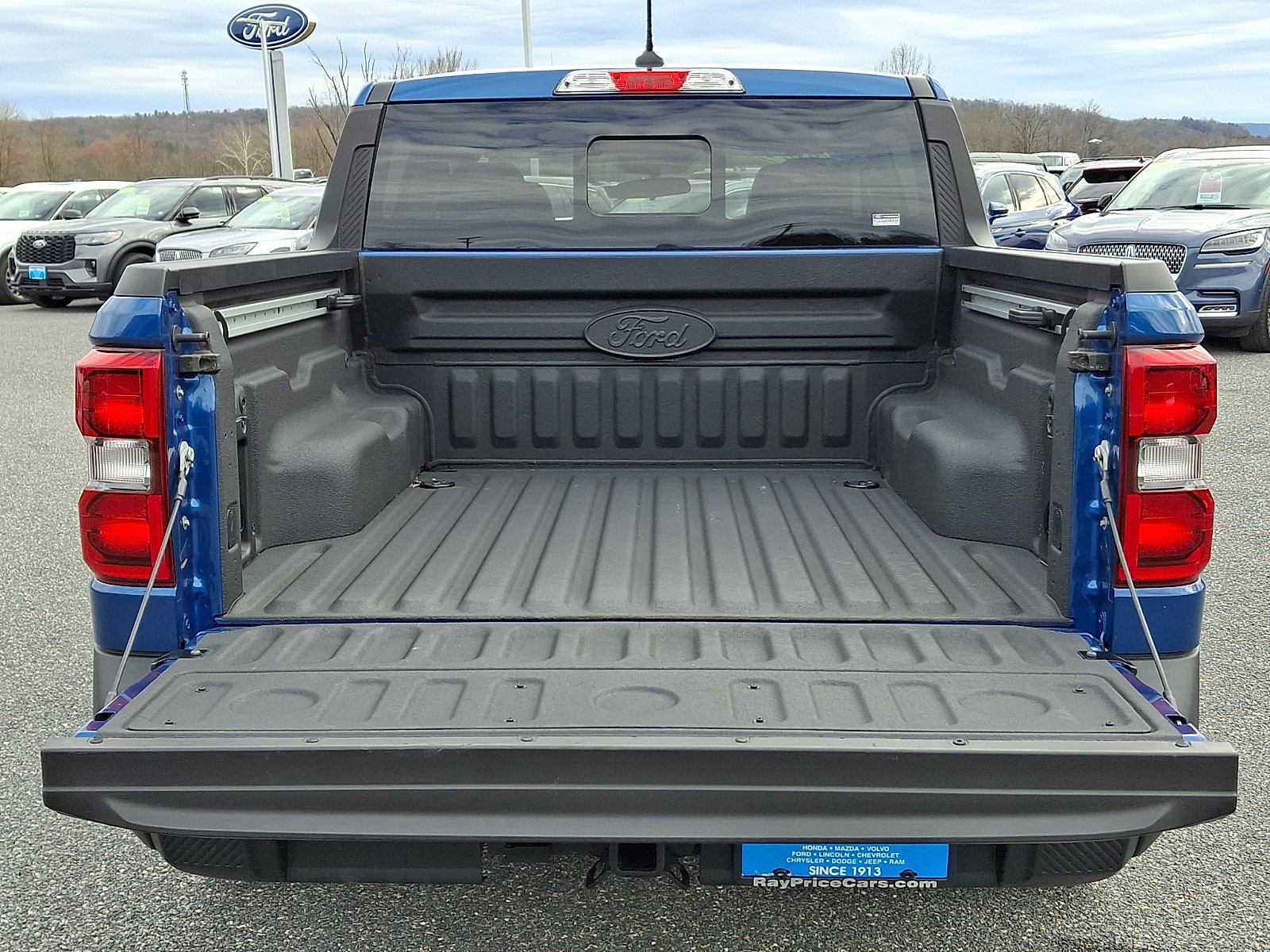Certified 2024 Ford Maverick Lariat w/ Black Appearance Package FWD image 27