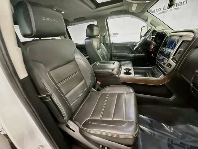 Used 2019 GMC Sierra 3500 Denali w/ Duramax Plus Package AWD/4WD image 28