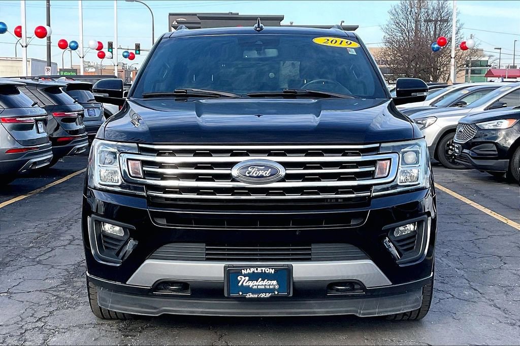 Certified 2019 Ford Expedition XLT w/ Equipment Group 202A image 2