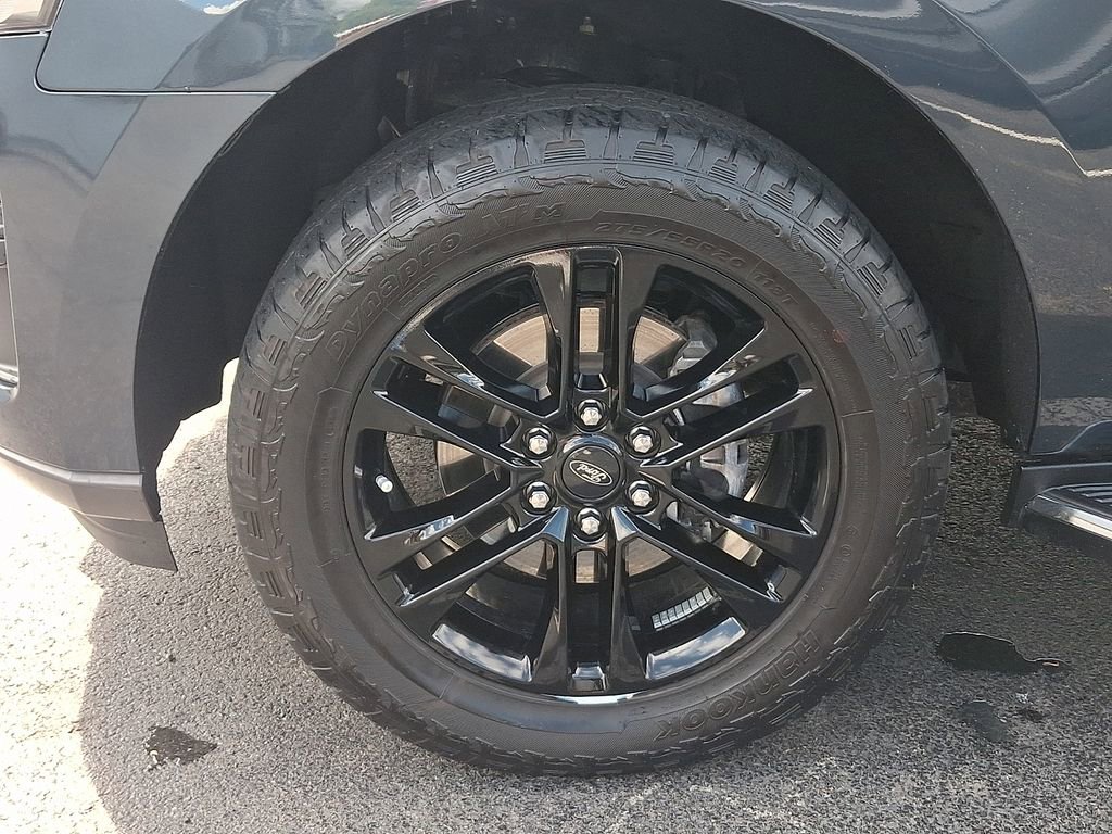 Certified 2023 Ford Expedition XLT AWD/4WD image 5