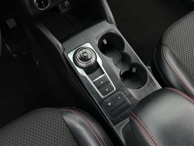 Certified 2025 Ford Escape ST-Line AWD/4WD image 25