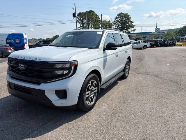 Certified 2025 Ford Expedition Active RWD image 11