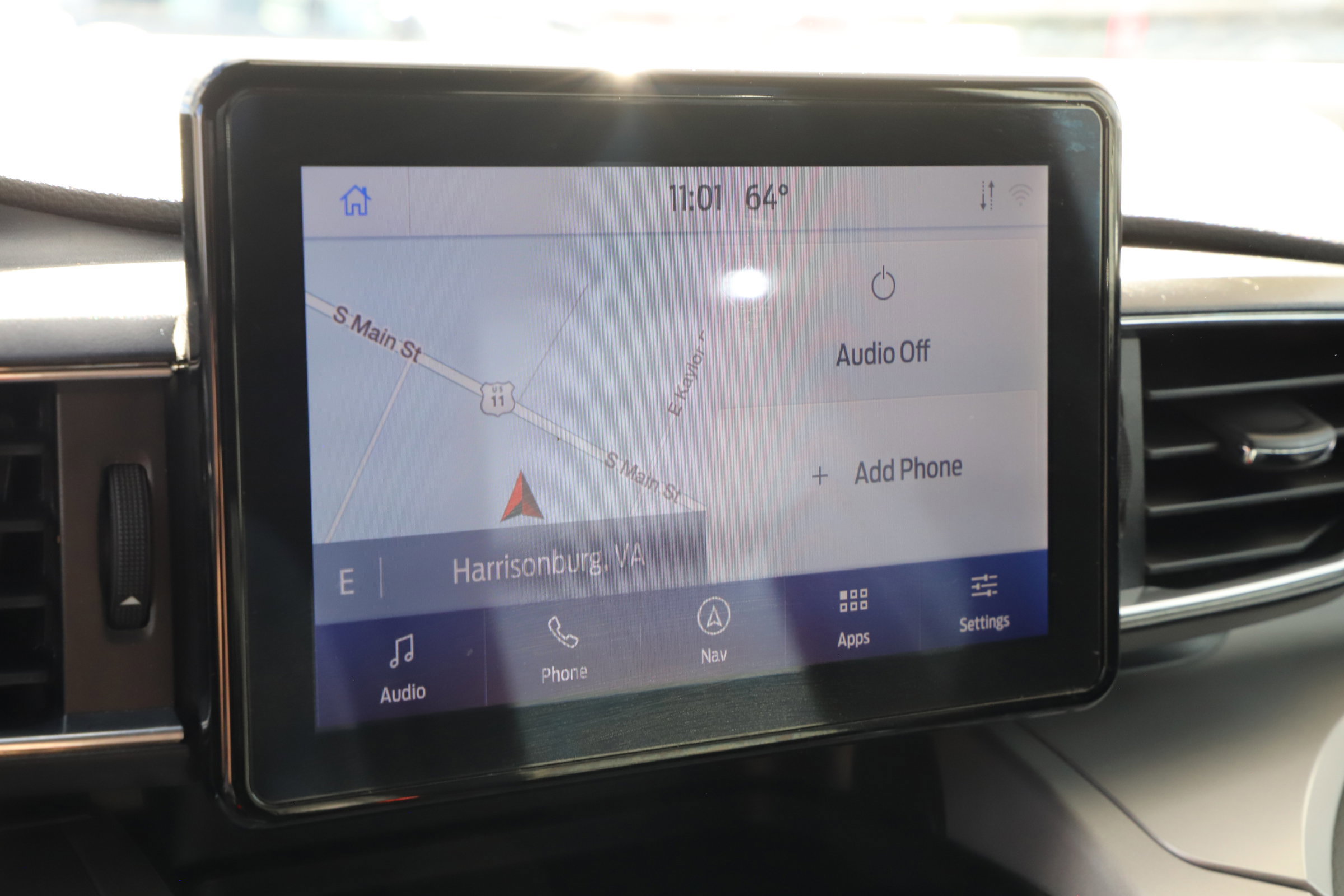 Certified 2023 Ford Explorer XLT w/ Equipment Group 202A image 33