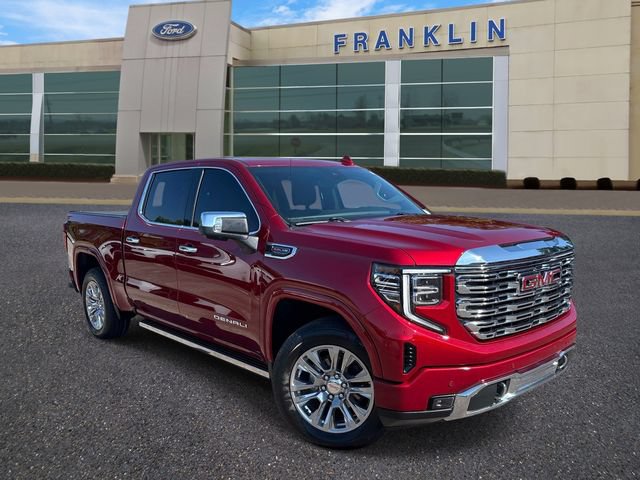 Used 2023 GMC Sierra 1500 Denali w/ Technology Package AWD/4WD image 1