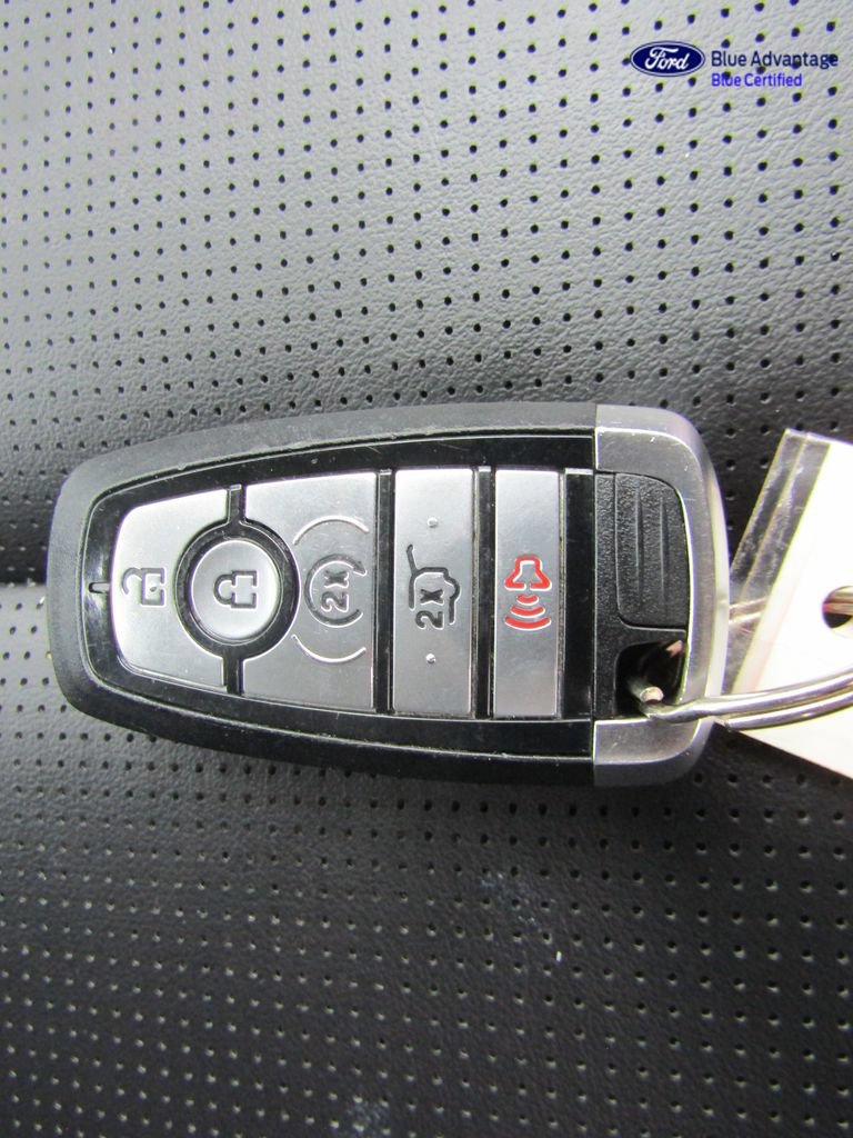 Certified 2023 Ford Escape Platinum AWD/4WD image 36