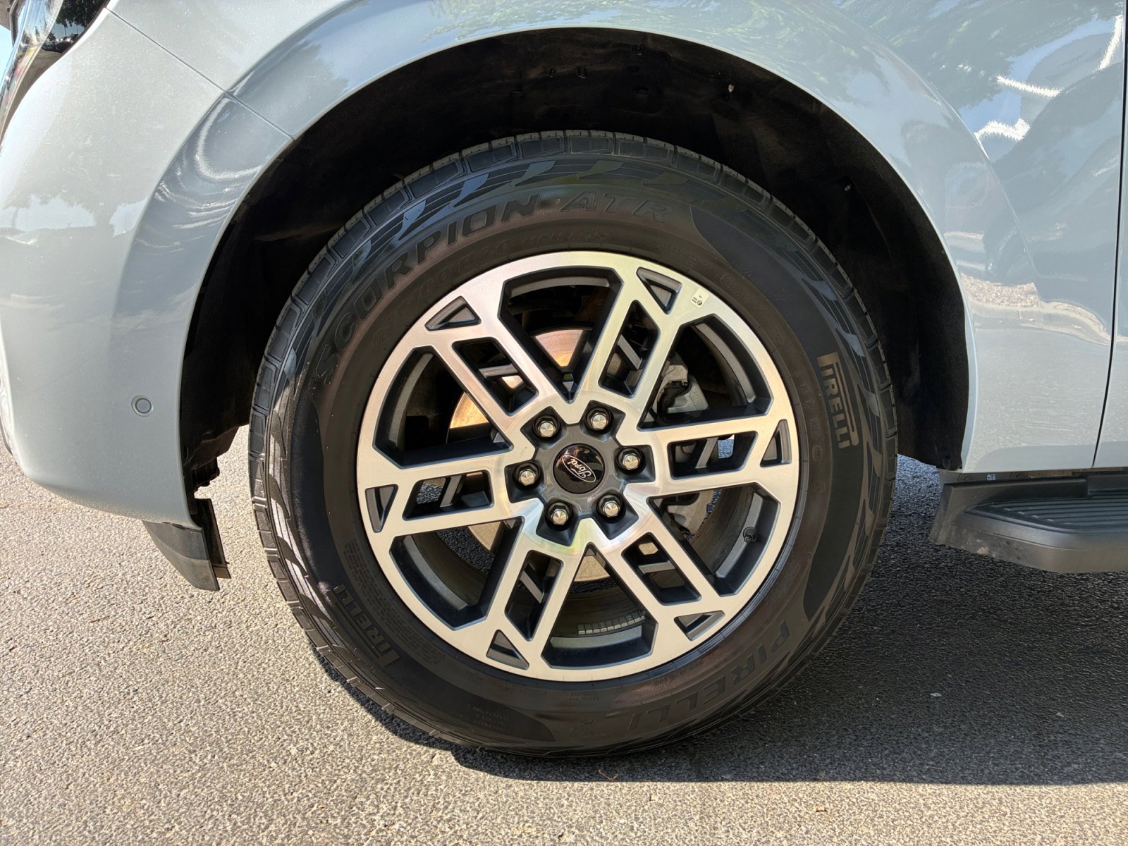 Certified 2025 Ford Expedition Active AWD/4WD image 26