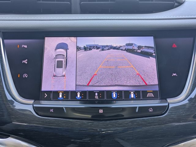 Used 2020 Cadillac XT6 Premium Luxury FWD image 22